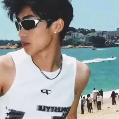 康杰秀